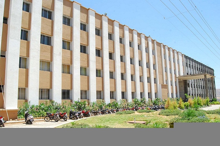 https://cache.careers360.mobi/media/colleges/social-media/media-gallery/11014/2019/3/14/Campus-View of Abhinav Education Society College of Engineering and Technology Polytechnic Satara_Campus-View.jpg
